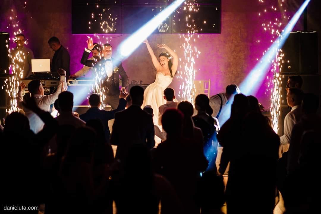 Spectacol și efecte speciale Pyromagia Events