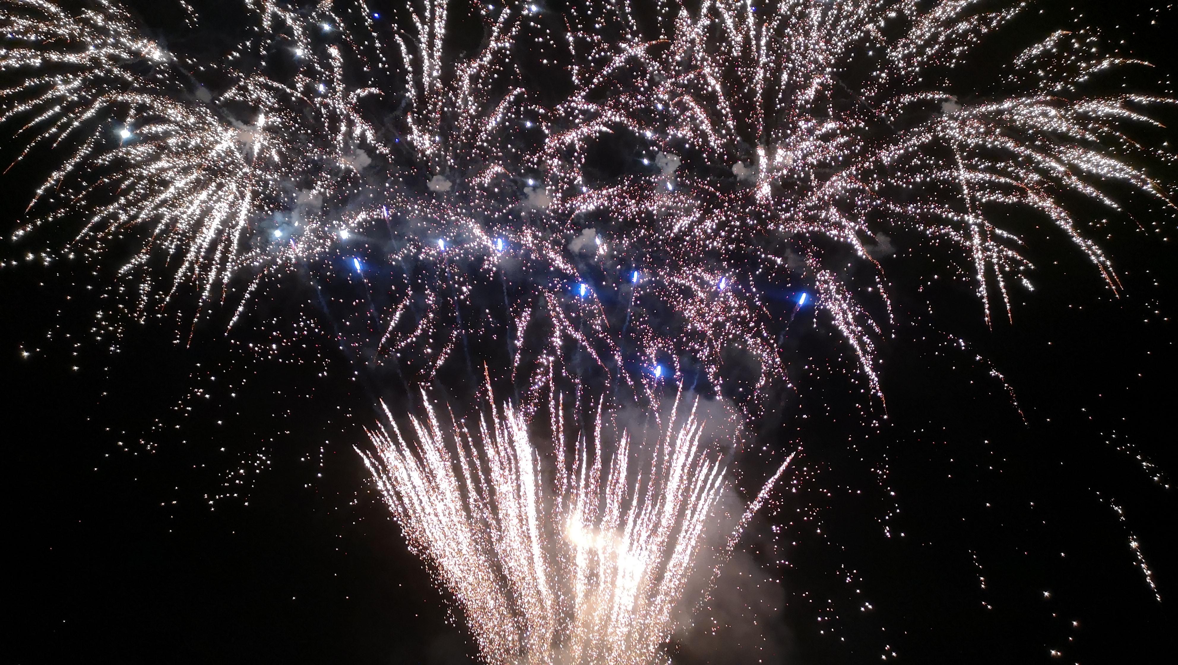 Spectacol și efecte speciale Pyromagia Events